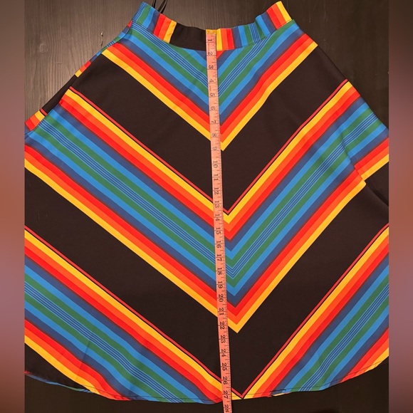 Voodoo Vixen Rainbow Striped Skirt - Small - Retro/Rockabilly/Vintage-inspired - Picture 6 of 9
